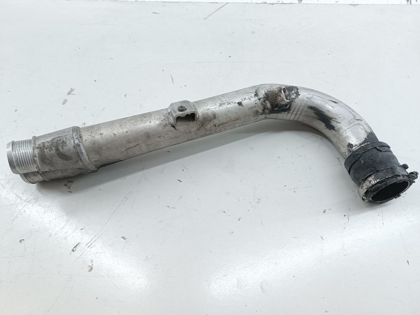 Tubagem do Intercooler VOLKSWAGEN TOUAREG (7LA, 7L6, 7L7) | 02 - 13 Imagem-2