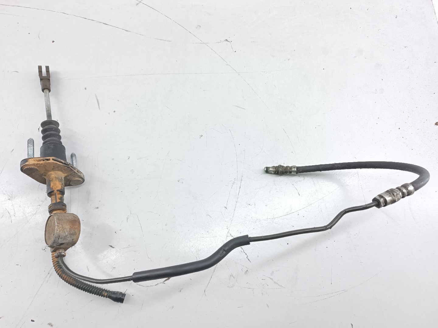 Cilindro mestre de embraiagem OPEL ASTRA H GTC (A04) | 05 - 10