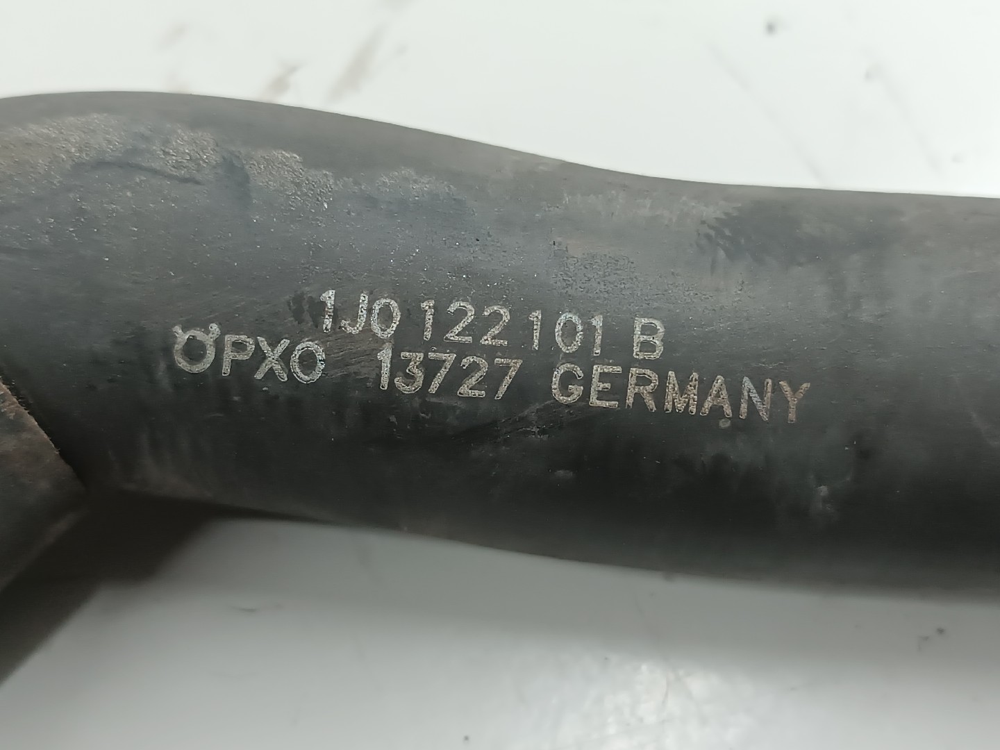Tubo de radiador AUDI A3 (8L1) | 96 - 06 Imagem-1