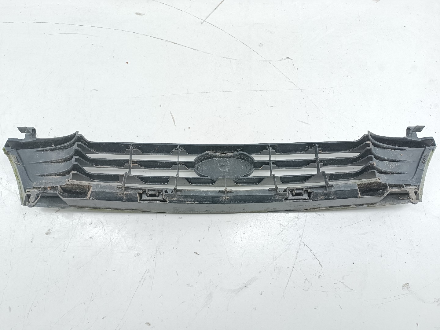 Grelha da Frente FORD FIESTA IV (JA_, JB_) | 95 - 02