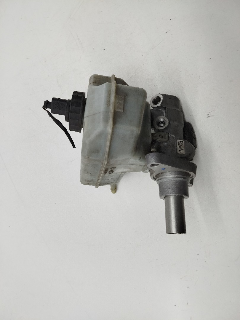 Bomba dos Travões VOLKSWAGEN PASSAT (3C2) | 05 - 10 Imagem-1