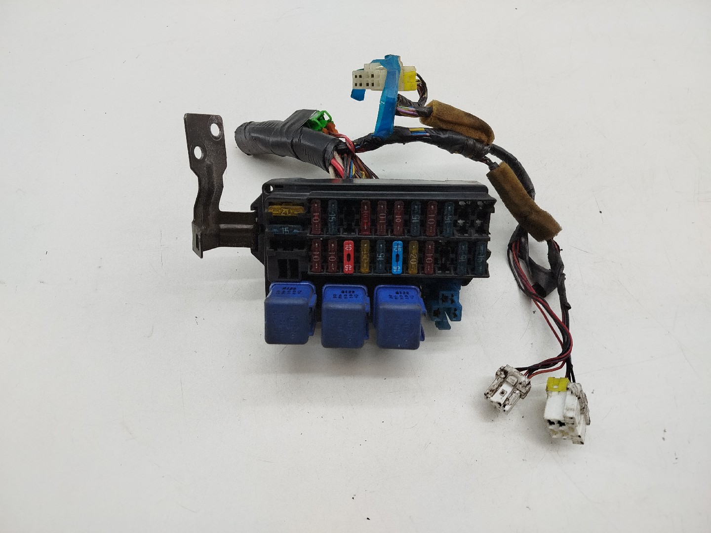 Placa de suporte de fusíveis NISSAN SUNNY III (N14) | 90 - 96 Imagem-2
