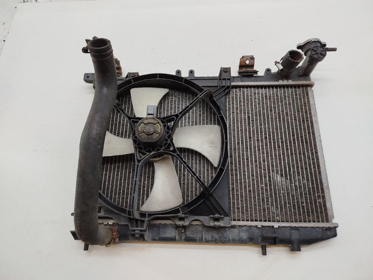 Radiador da Água NISSAN SUNNY III (N14) | 90 - 96