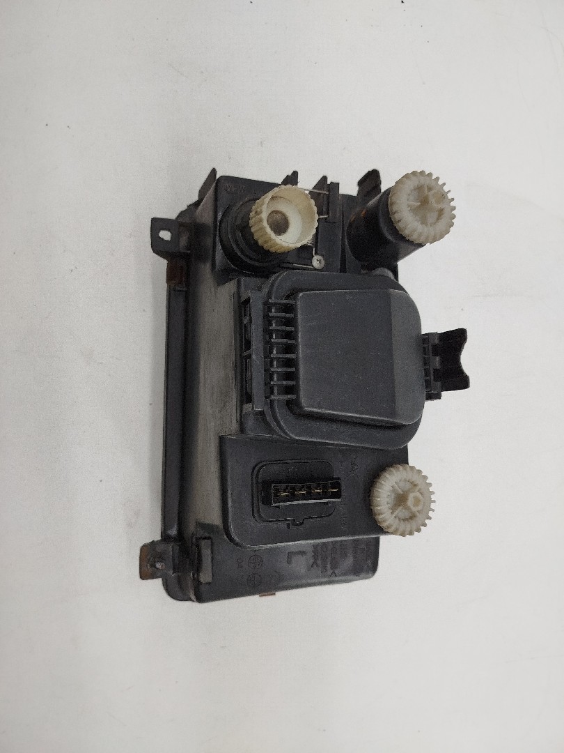 Faro Izq SEAT IBIZA II (6K1) | 93 - 02 Imagem-3