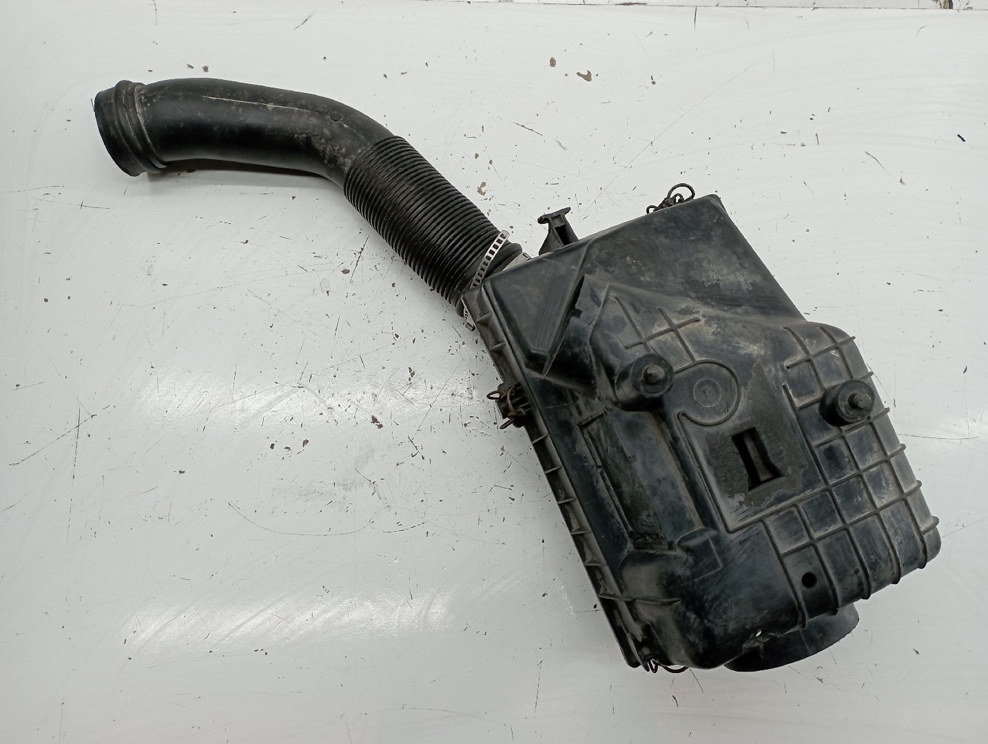 Caixa de filtro de ar com tubo de ar SEAT IBIZA II (6K1) | 93 - 02