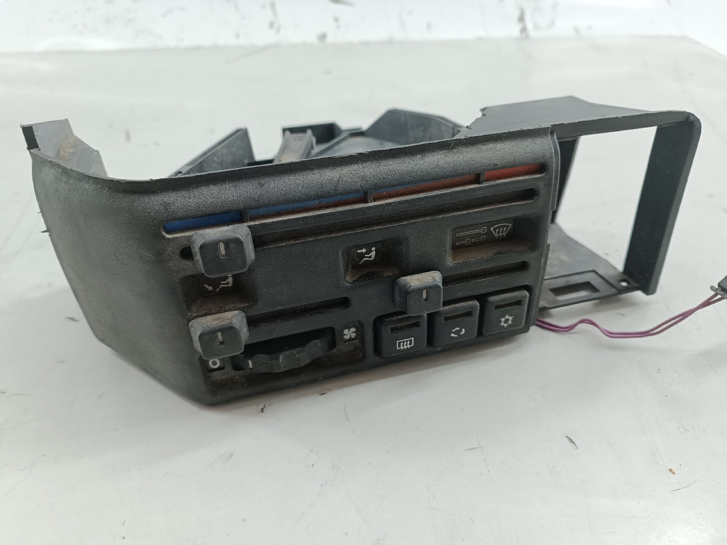 Comutador de Sofagem / Ar Condicionado OPEL CALIBRA A (C89) | 89 - 97 Imagem-3