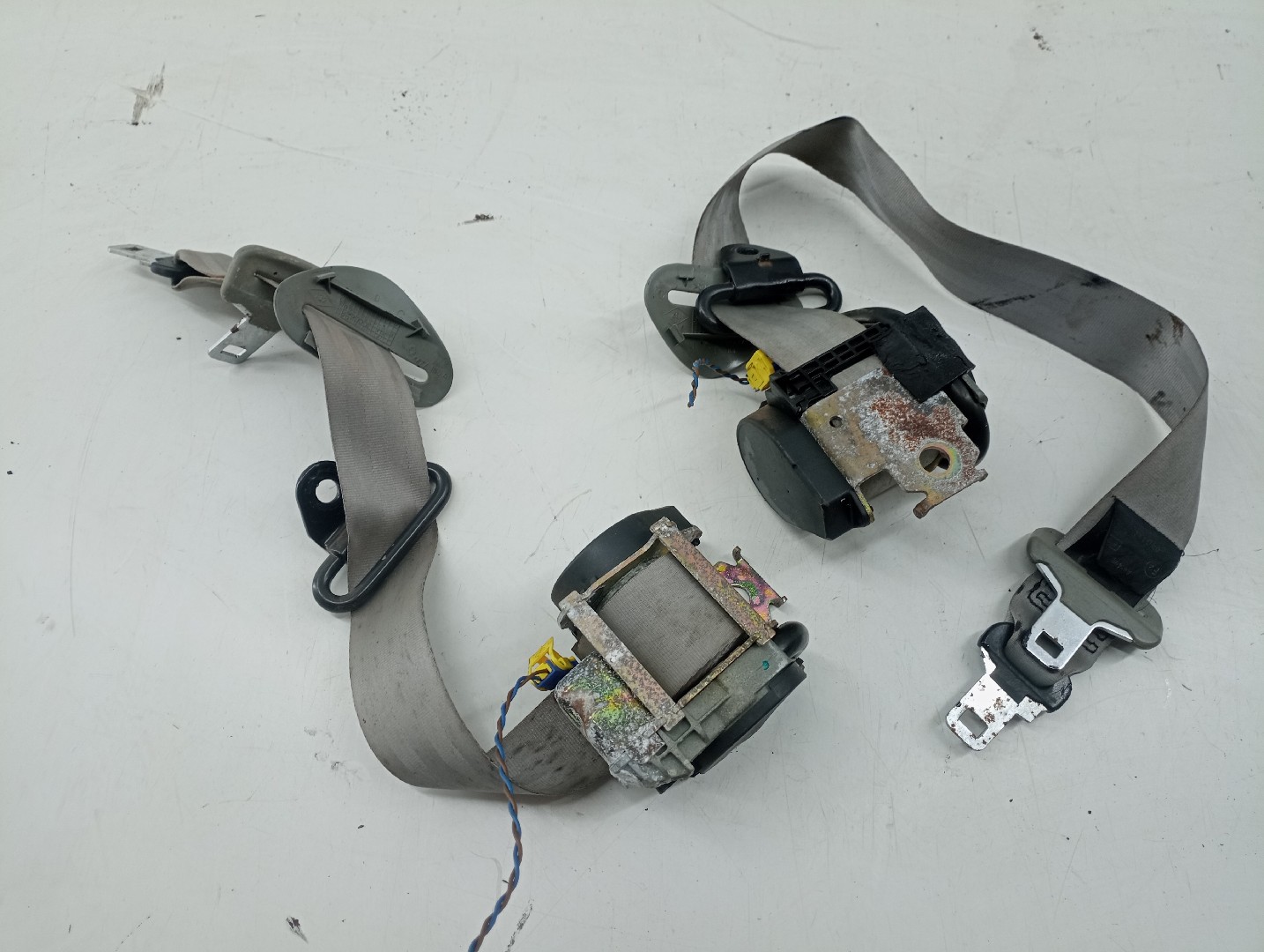 Cintos traseiros RENAULT MEGANE Scenic (JA0/1_) | 96 - 01