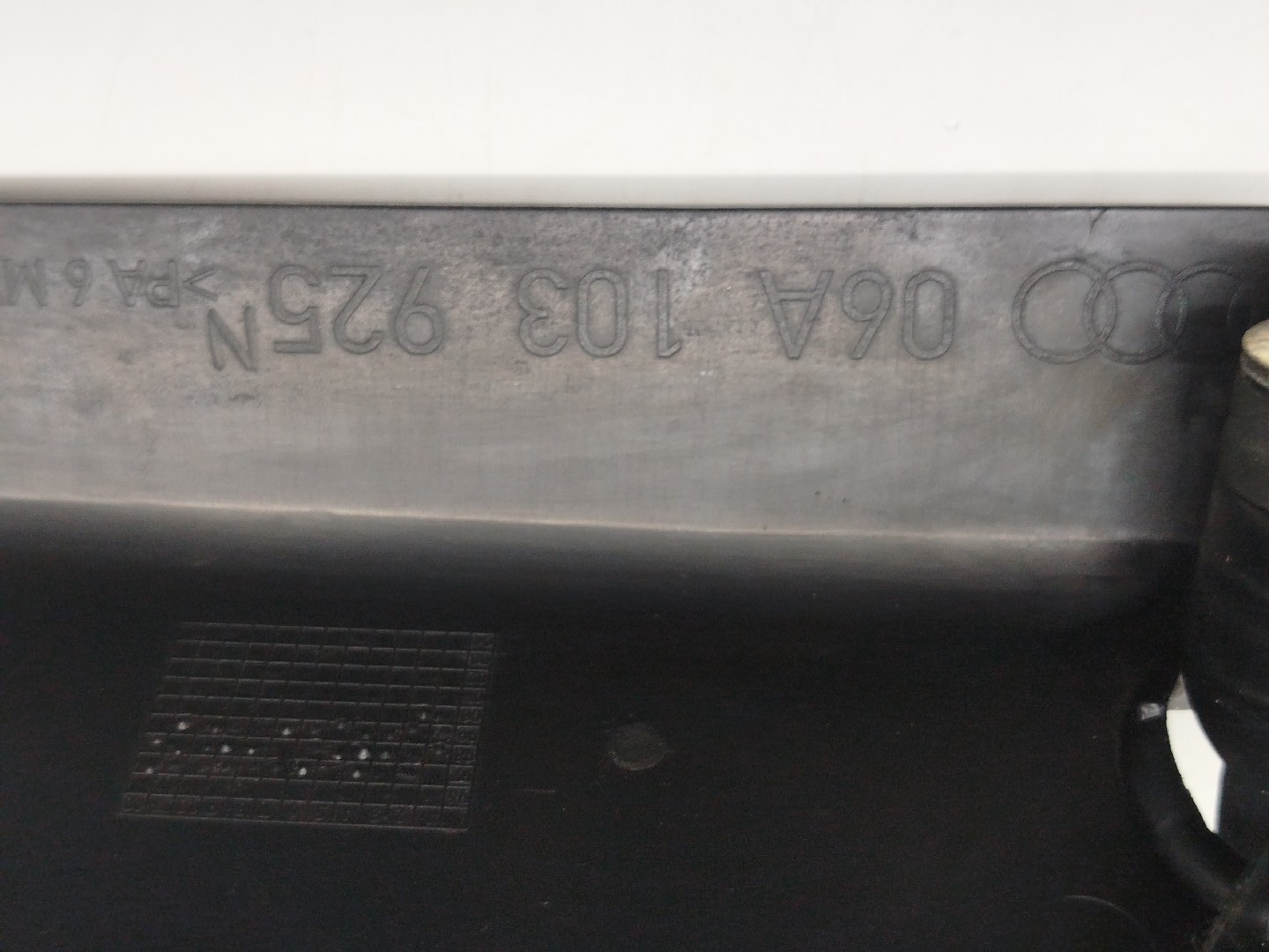 Tampa do Motor AUDI A3 (8L1) | 96 - 06 Imagem-2