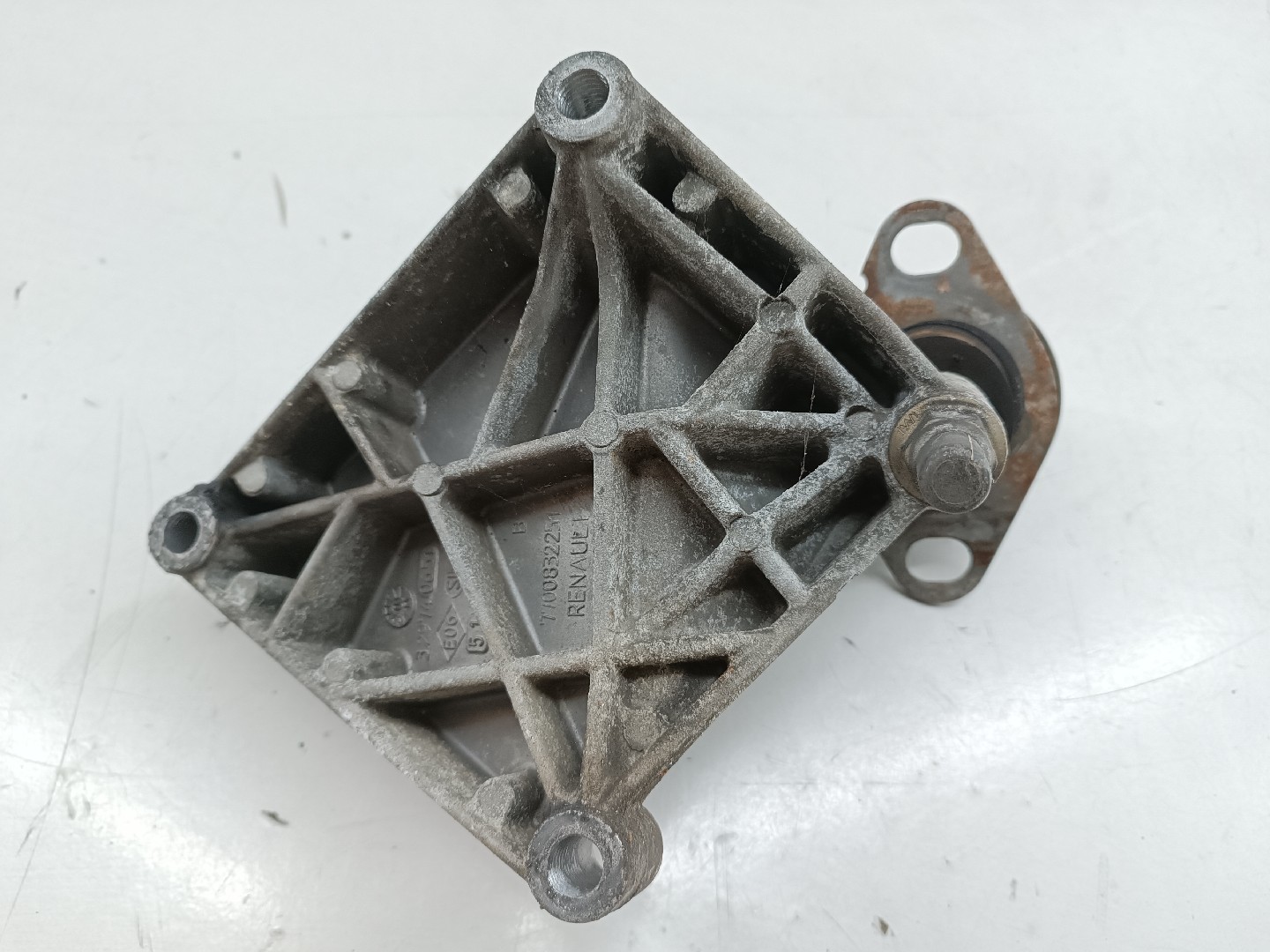 Soporte del motor RENAULT MEGANE Scenic (JA0/1_) | 96 - 01