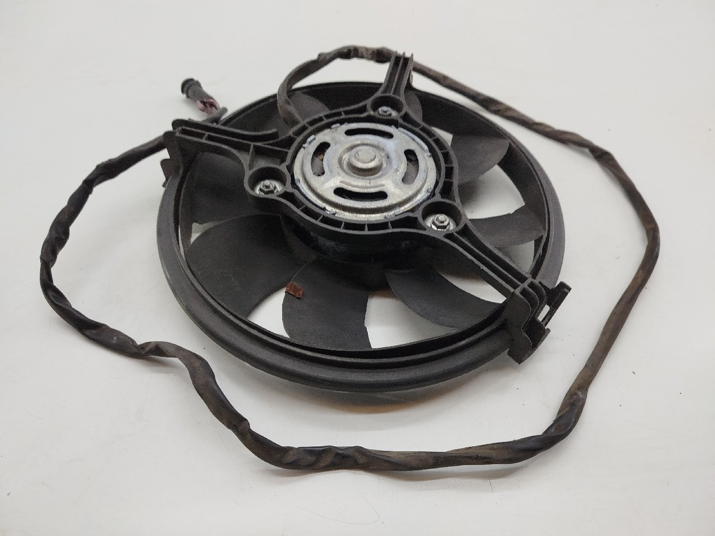 Termo ventilador AUDI A4 (8D2, B5) | 94 - 01 Imagem-3