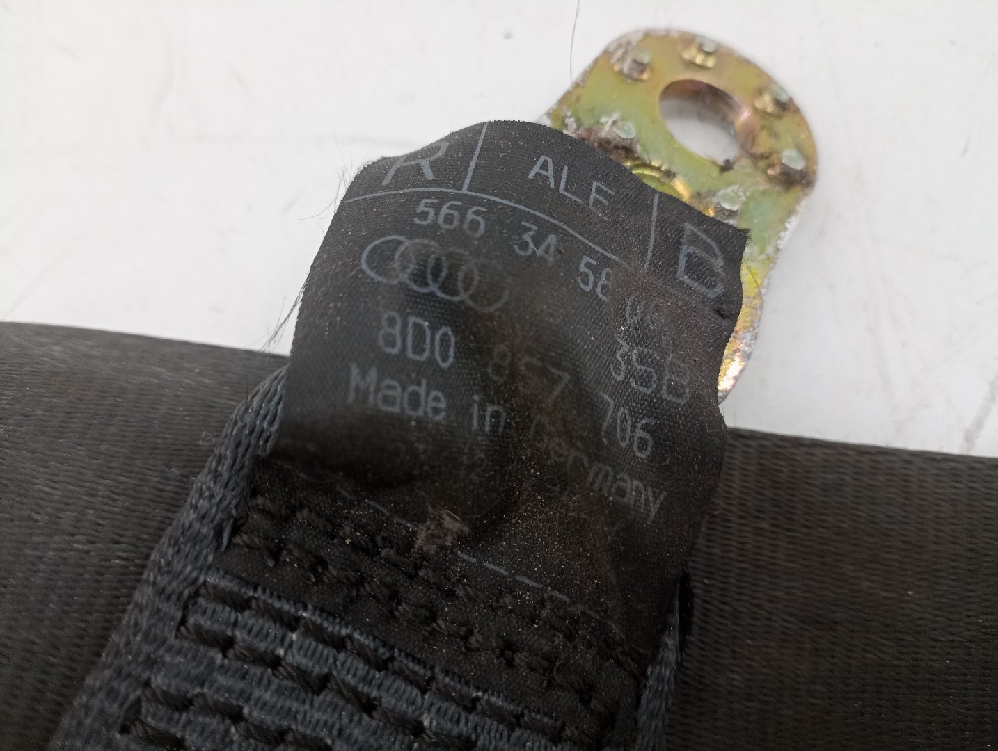 Cinto Frente Direito AUDI A4 (8D2, B5) | 94 - 01 Imagem-2