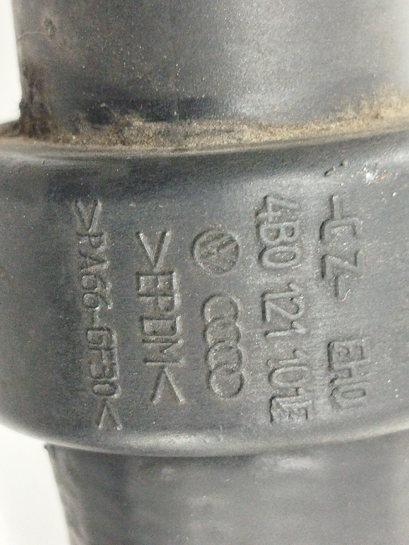 Tubo de Água AUDI A4 (8D2, B5) | 94 - 01 Imagem-2