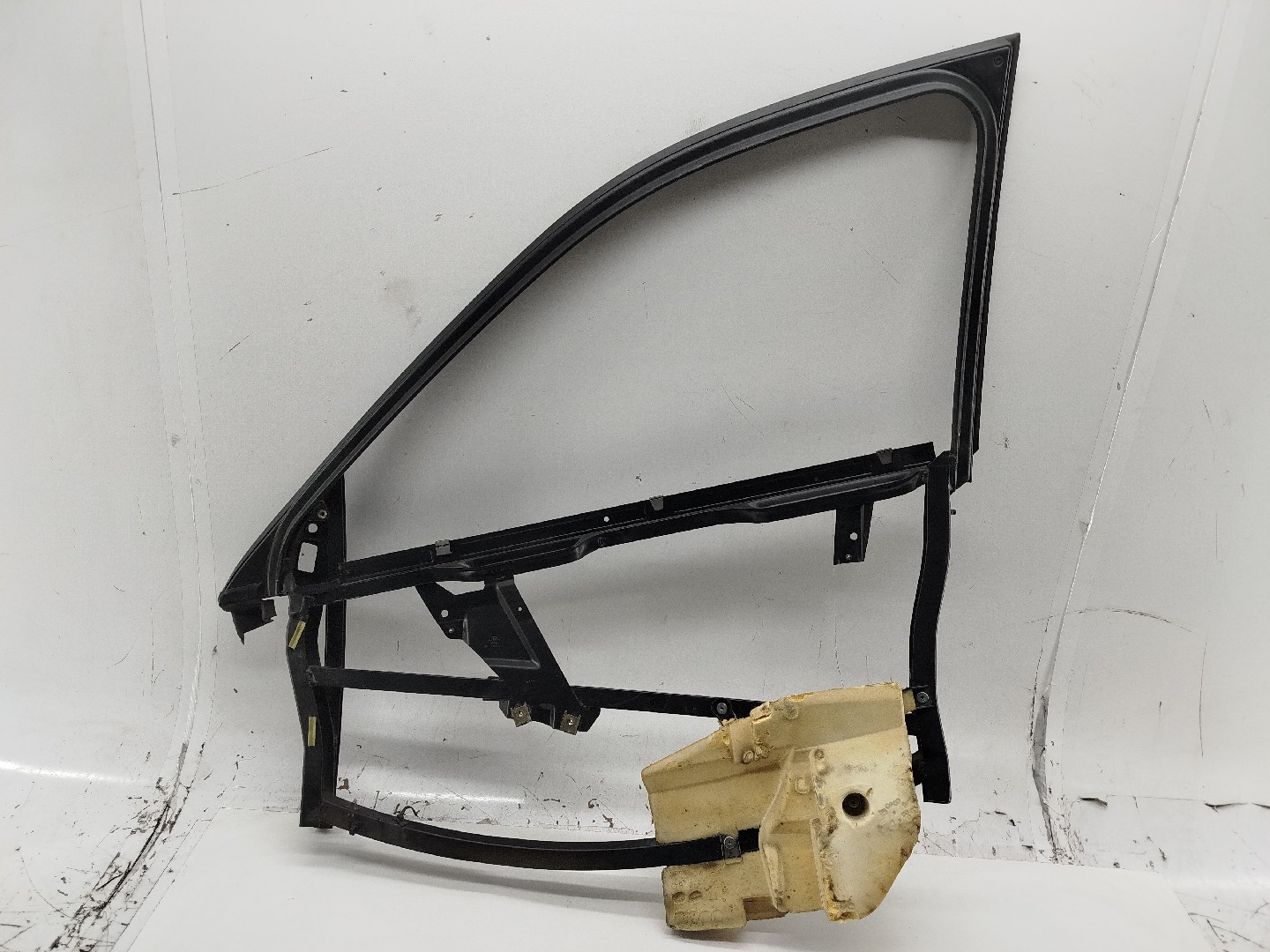 Estrutura de Porta AUDI A4 (8D2, B5) | 94 - 01 Imagem-3