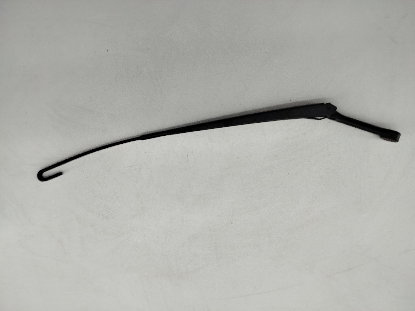 Braços das escovas frente AUDI A4 (8D2, B5) | 94 - 01