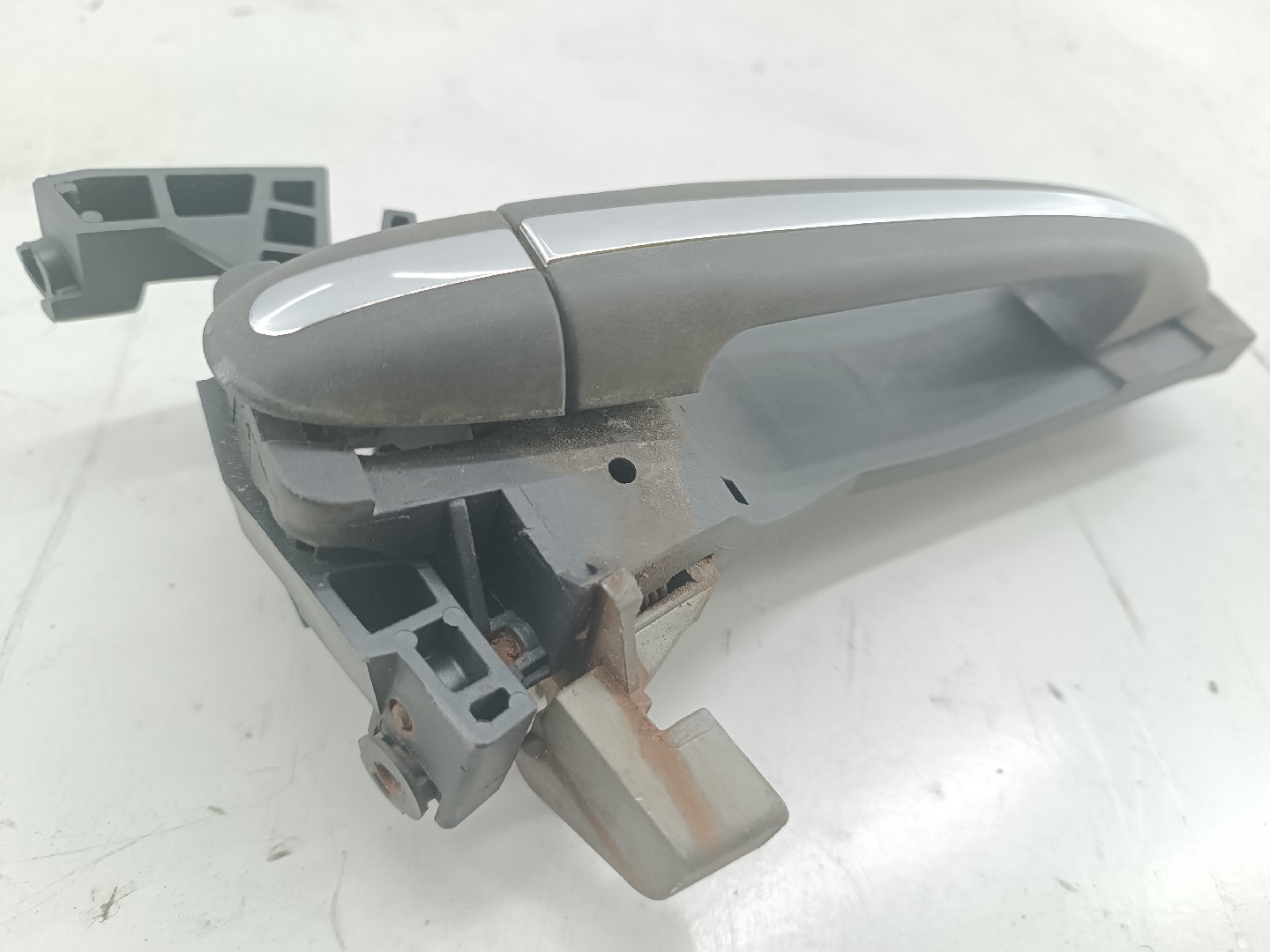 Puxador exterior traseiro direito MERCEDES-BENZ A-CLASS (W168) | 97 - 05 Imagem-4