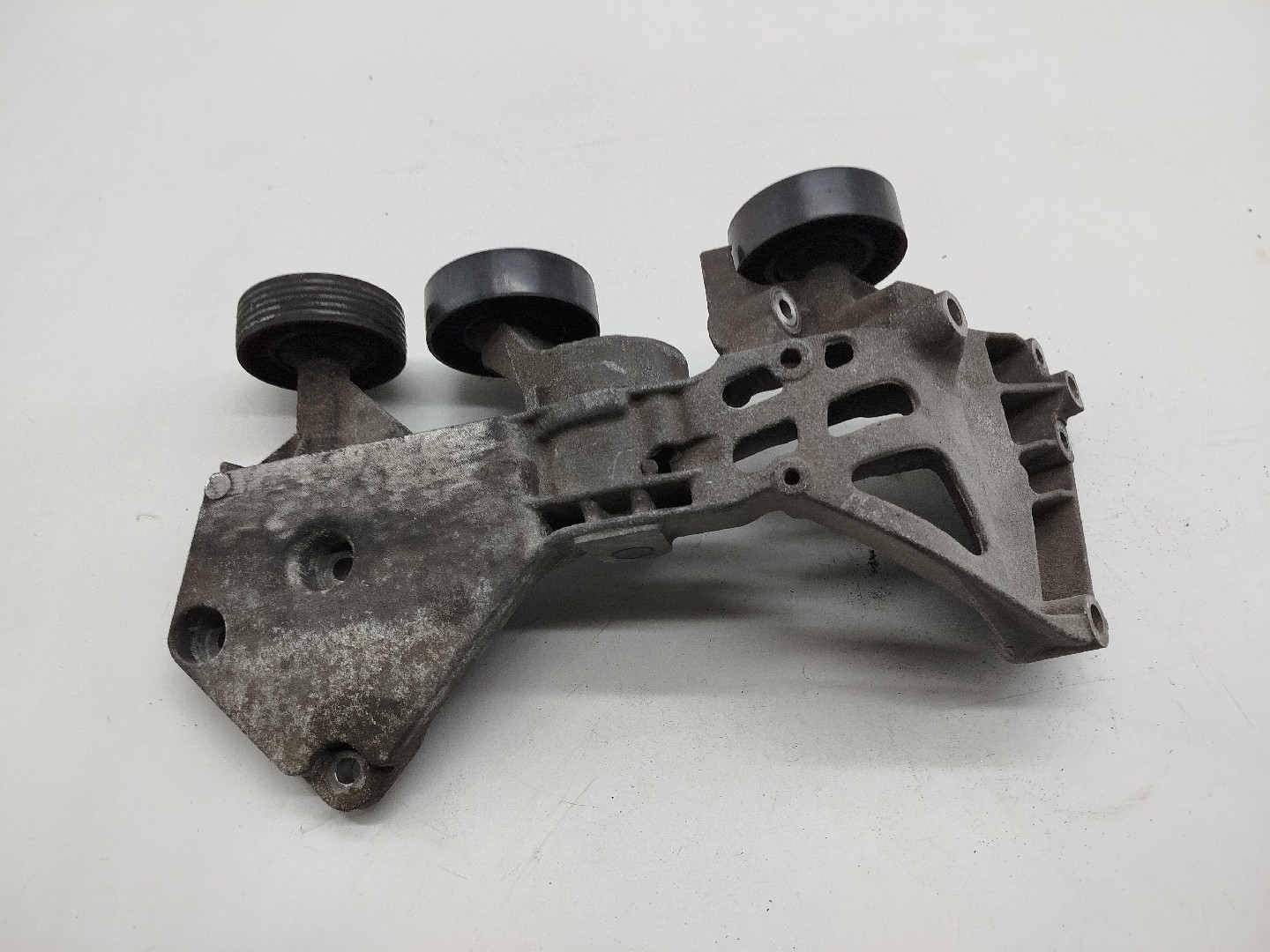 Suporte De Alternador MERCEDES-BENZ A-CLASS (W168) | 97 - 05 Imagem-4