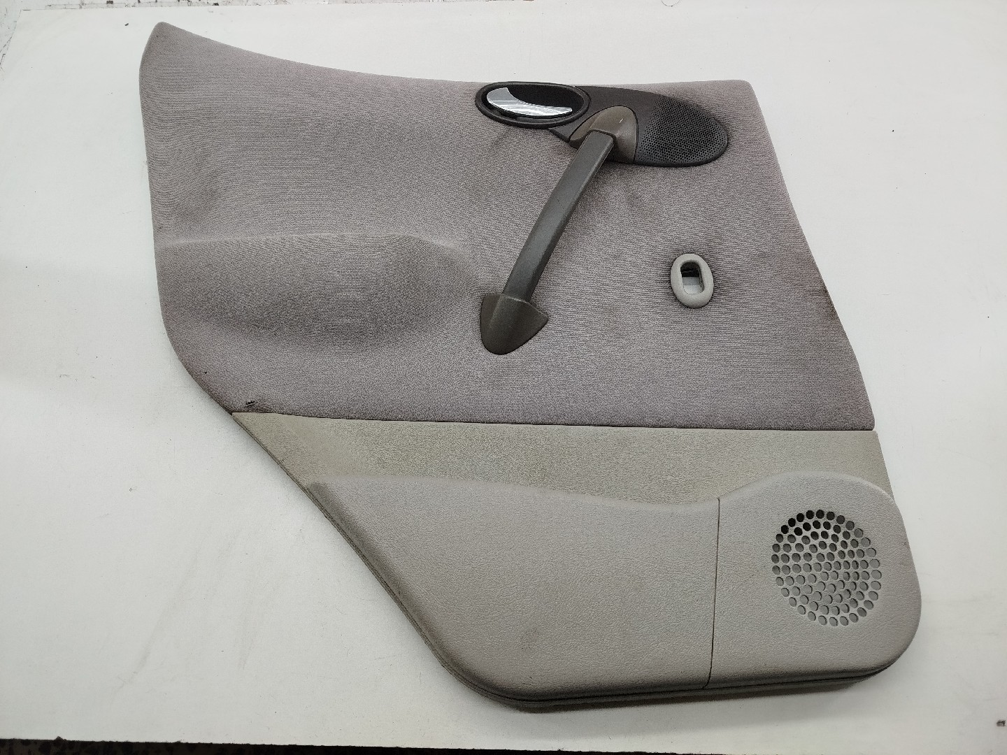 Quartela de porta trás esquerda MERCEDES-BENZ A-CLASS (W168) | 97 - 05