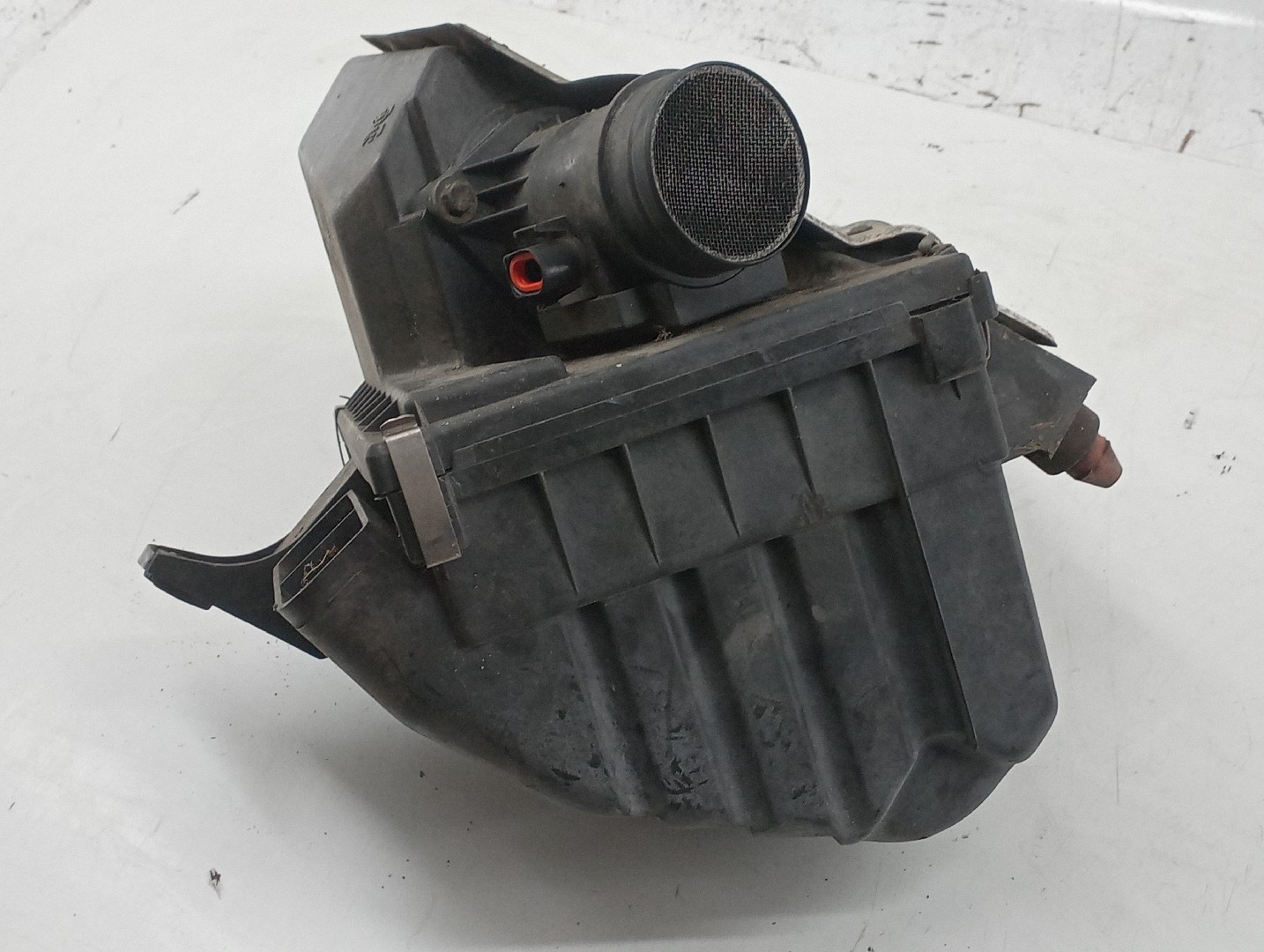 Caixa de filtro de ar AUDI A4 Avant (8D5, B5) | 94 - 02 Imagem-5