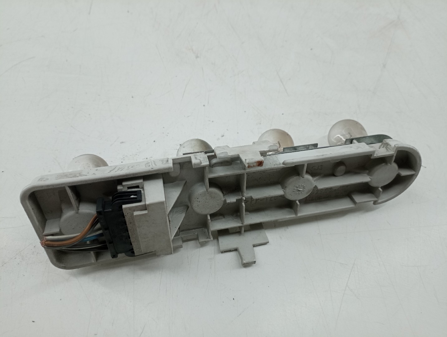 Suporte de Lampadas AUDI A4 Avant (8D5, B5) | 94 - 02 Imagem-2