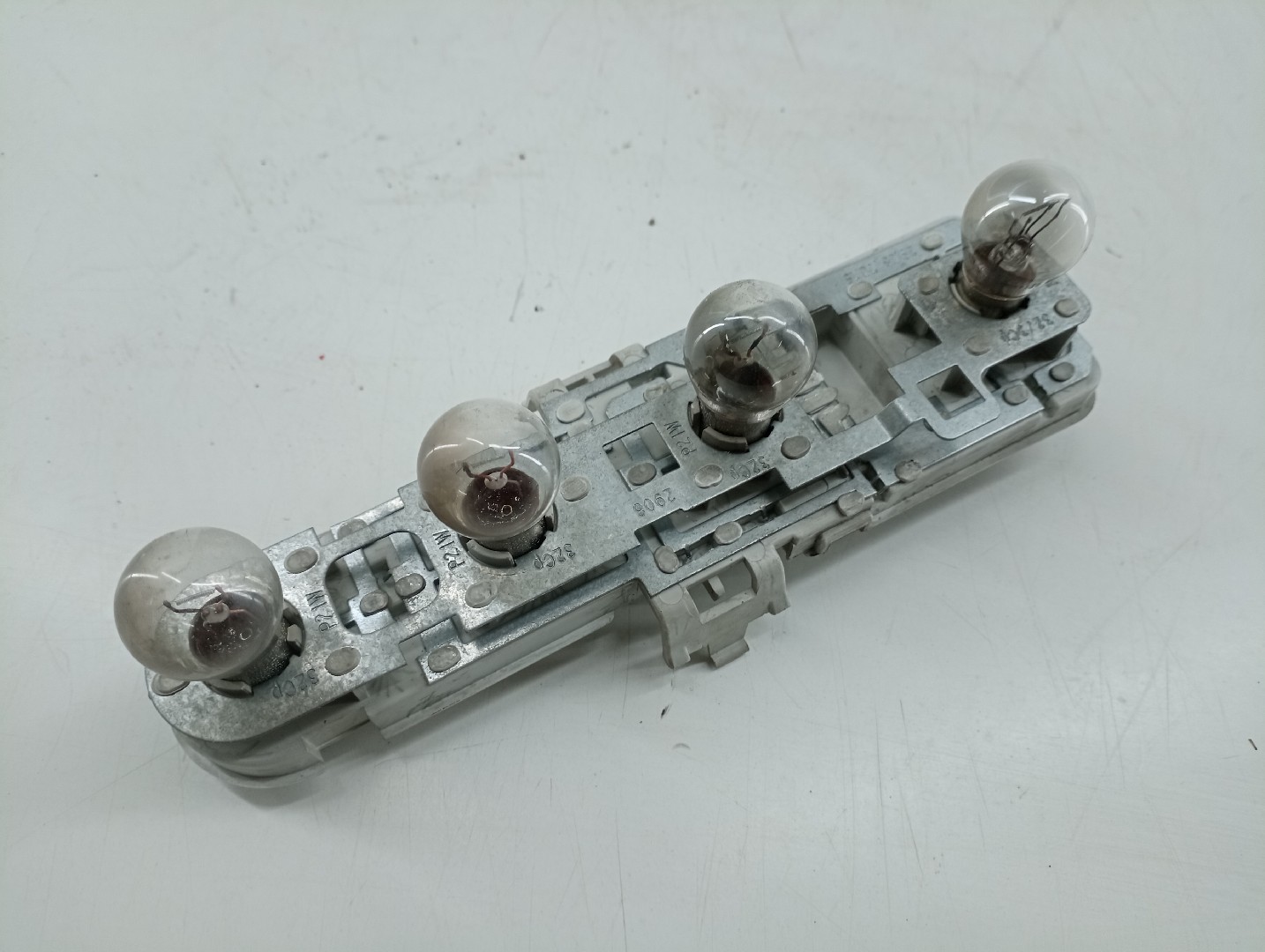 Suporte de Lampadas AUDI A4 Avant (8D5, B5) | 94 - 02 Imagem-5