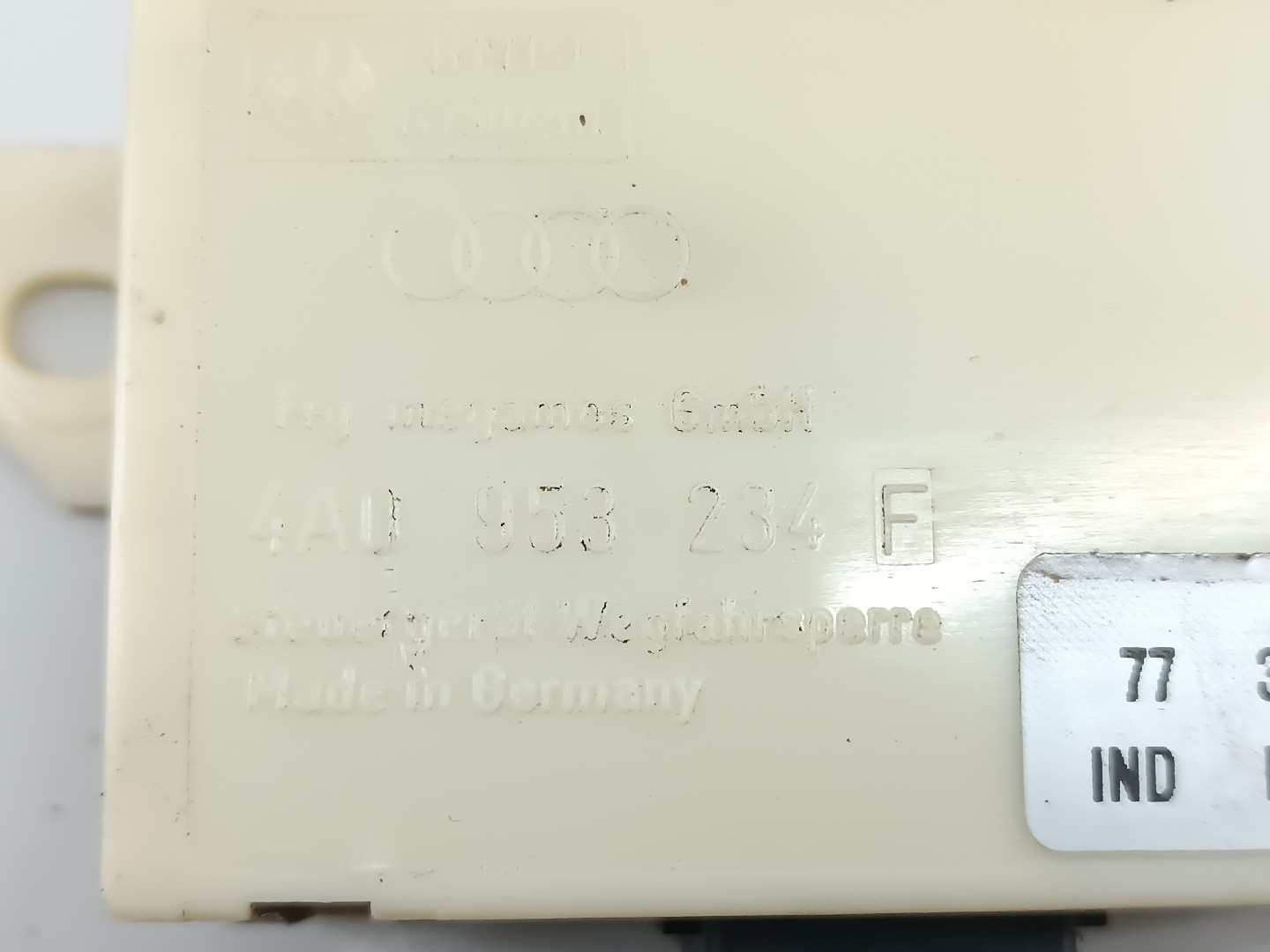 Módulo imobilizador AUDI A4 (8D2, B5) | 94 - 01 Imagem-1
