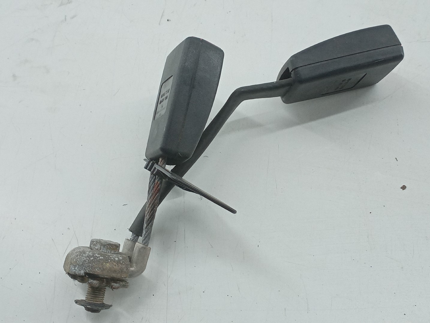 Encaixe cinto traseiro AUDI A4 (8D2, B5) | 94 - 01 Imagem-5
