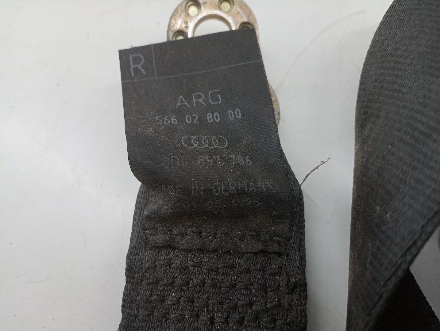 Cinto Frente Direito AUDI A4 (8D2, B5) | 94 - 01 Imagem-1