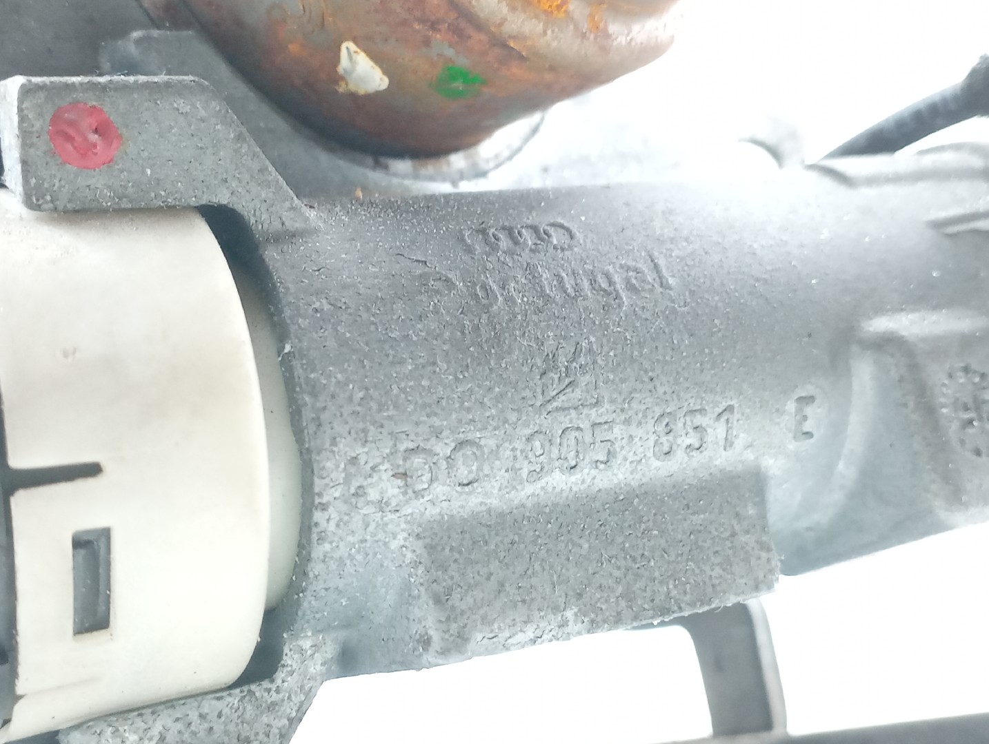 Coluna de direção com canhão de ignição AUDI A4 (8D2, B5) | 94 - 01 Imagem-3