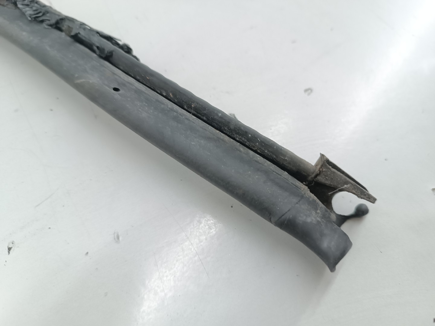 Borracha de Capô AUDI A4 (8D2, B5) | 94 - 01