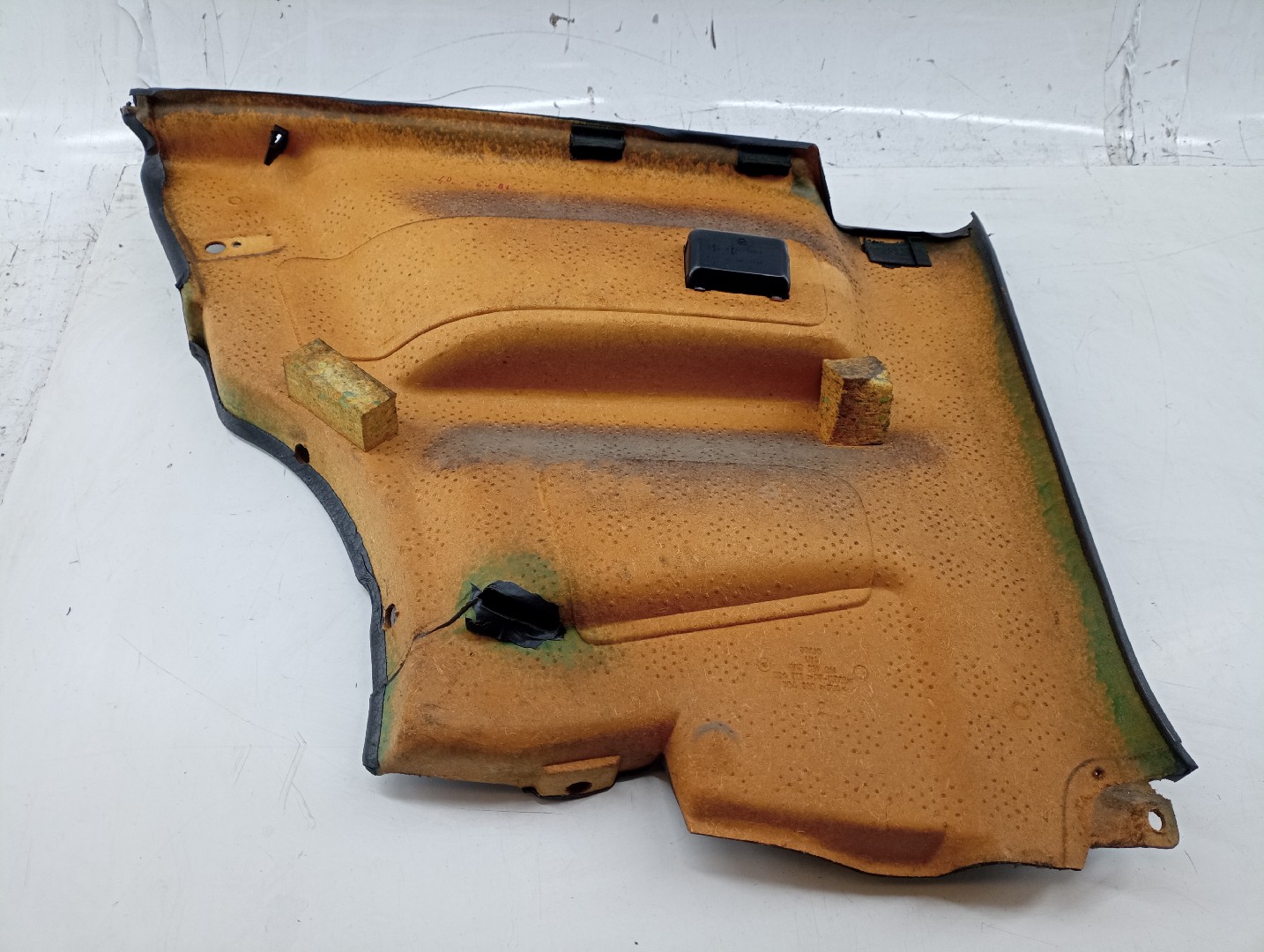 Quartela de porta trás direita SEAT IBIZA II (6K1) | 93 - 02