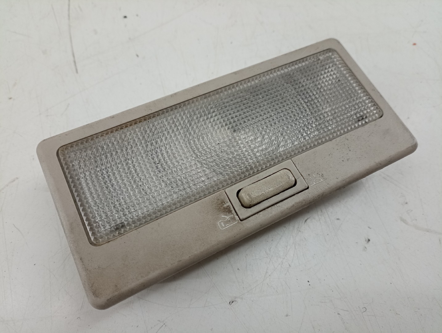 Luz de cortesia SEAT IBIZA II (6K1) | 93 - 02 Imagem-5