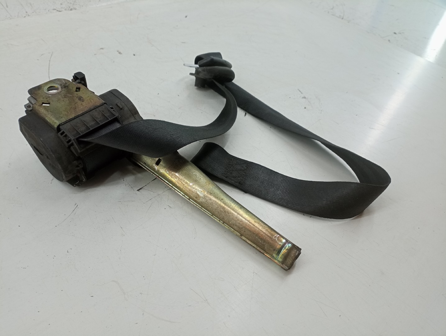 Pre Tensor do Cinto Direito SEAT IBIZA II (6K1) | 93 - 02 Imagem-2