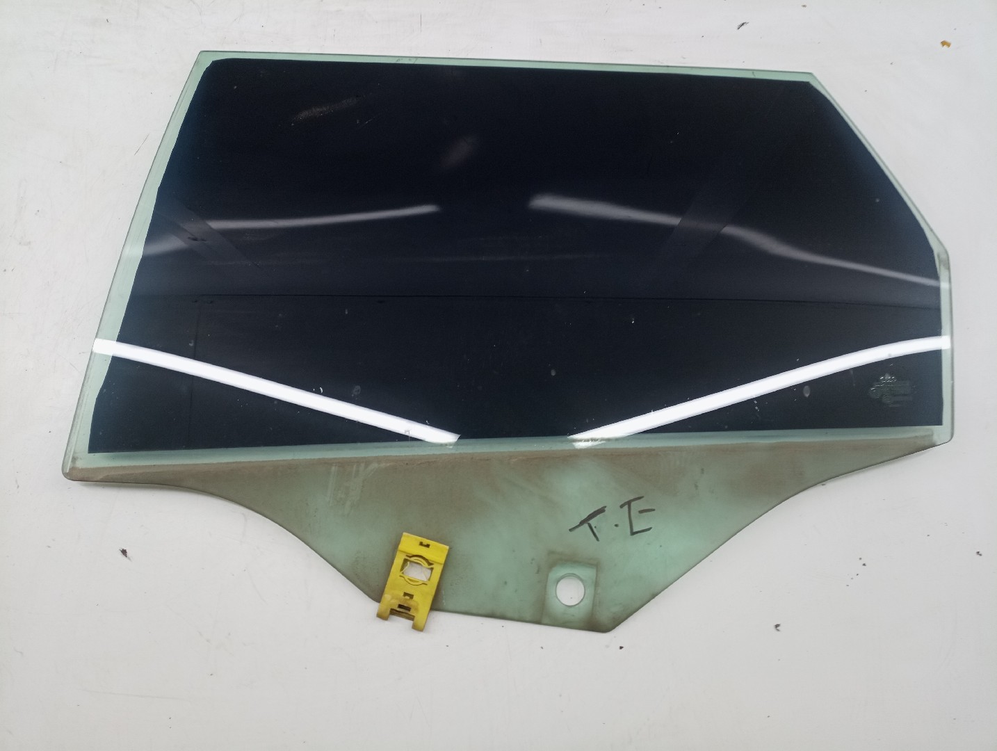 Vidro Porta Tras Esquerdo AUDI A3 Sportback (8PA) | 04 - 15