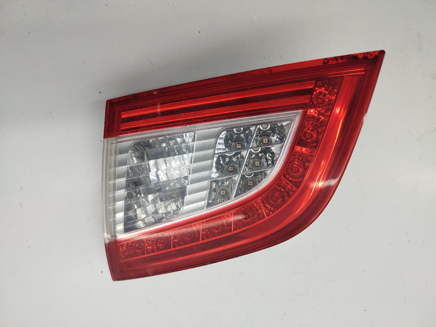 Farolim da Mala Direito PEUGEOT 508 SW I (8E_) | 10 - 18