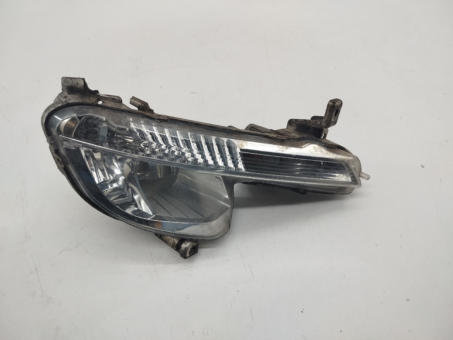 Farol Nevoeiro Frente Direito PEUGEOT 508 SW I (8E_) | 10 - 18