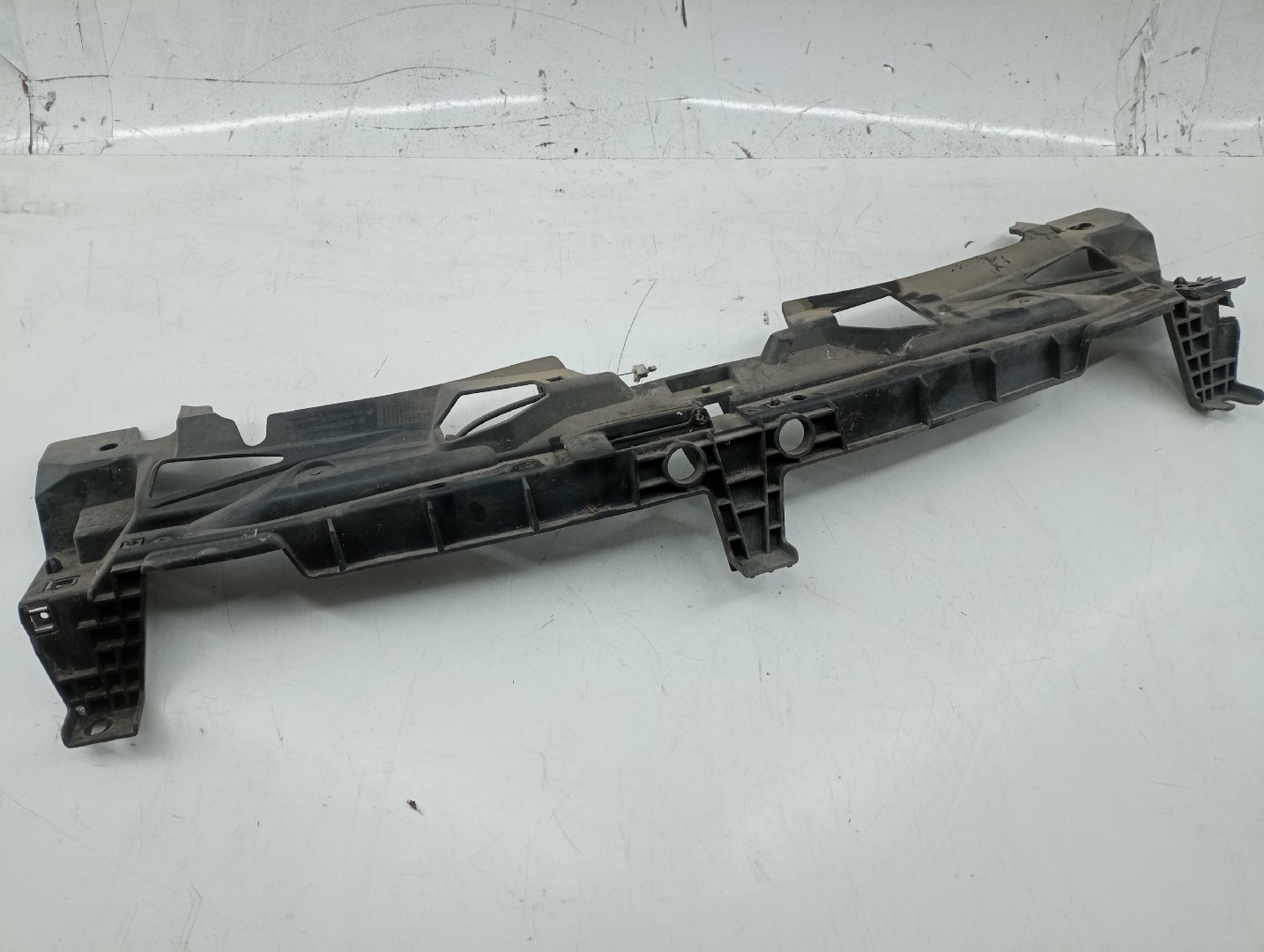 Acabamento de radiador PEUGEOT 508 SW I (8E_) | 10 - 18