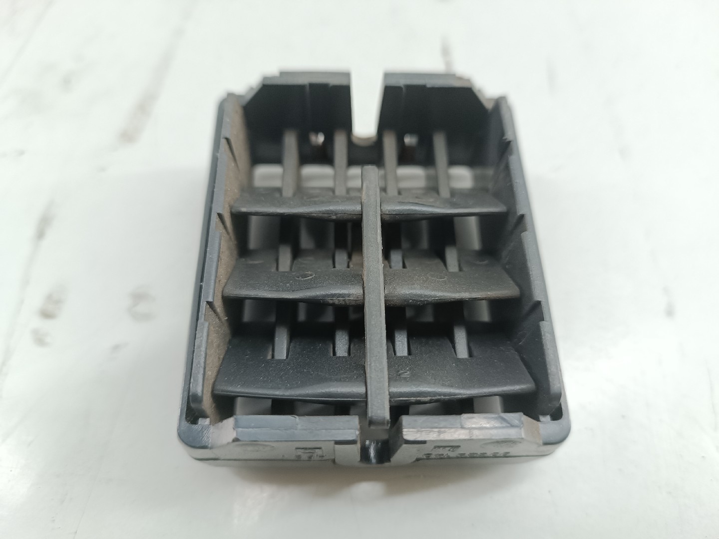 Difusor de ar OPEL CORSA A Hatchback (S83) | 82 - 93 Imagem-1