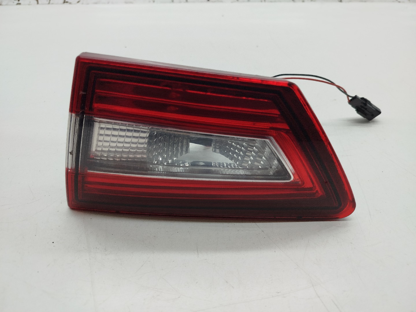 Farolim da Mala Direito RENAULT CLIO IV (BH_) | 12 - 