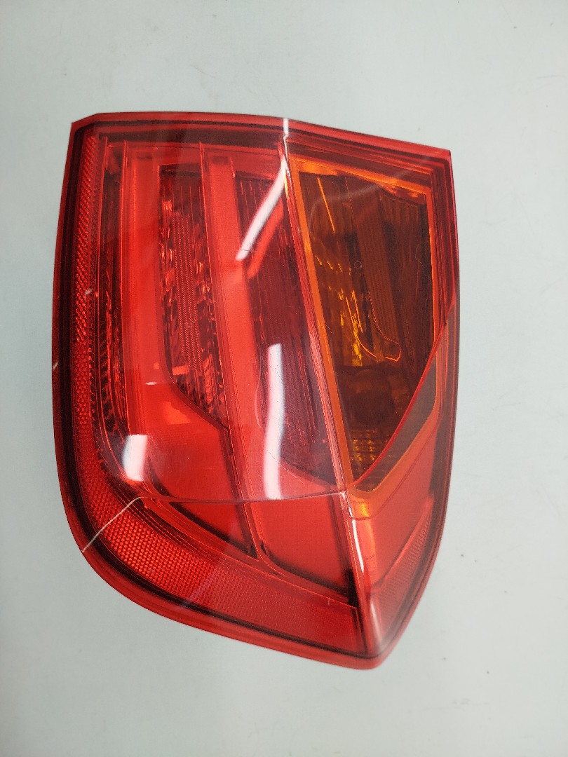 Farolim Stop Direito BMW 3 (F30, F80) | 11 - 18 Imagem-5