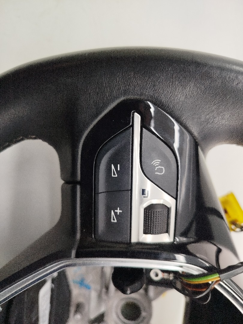 steering wheel PEUGEOT 5008 (0U_, 0E_) | 09 - 17 Imagem-2