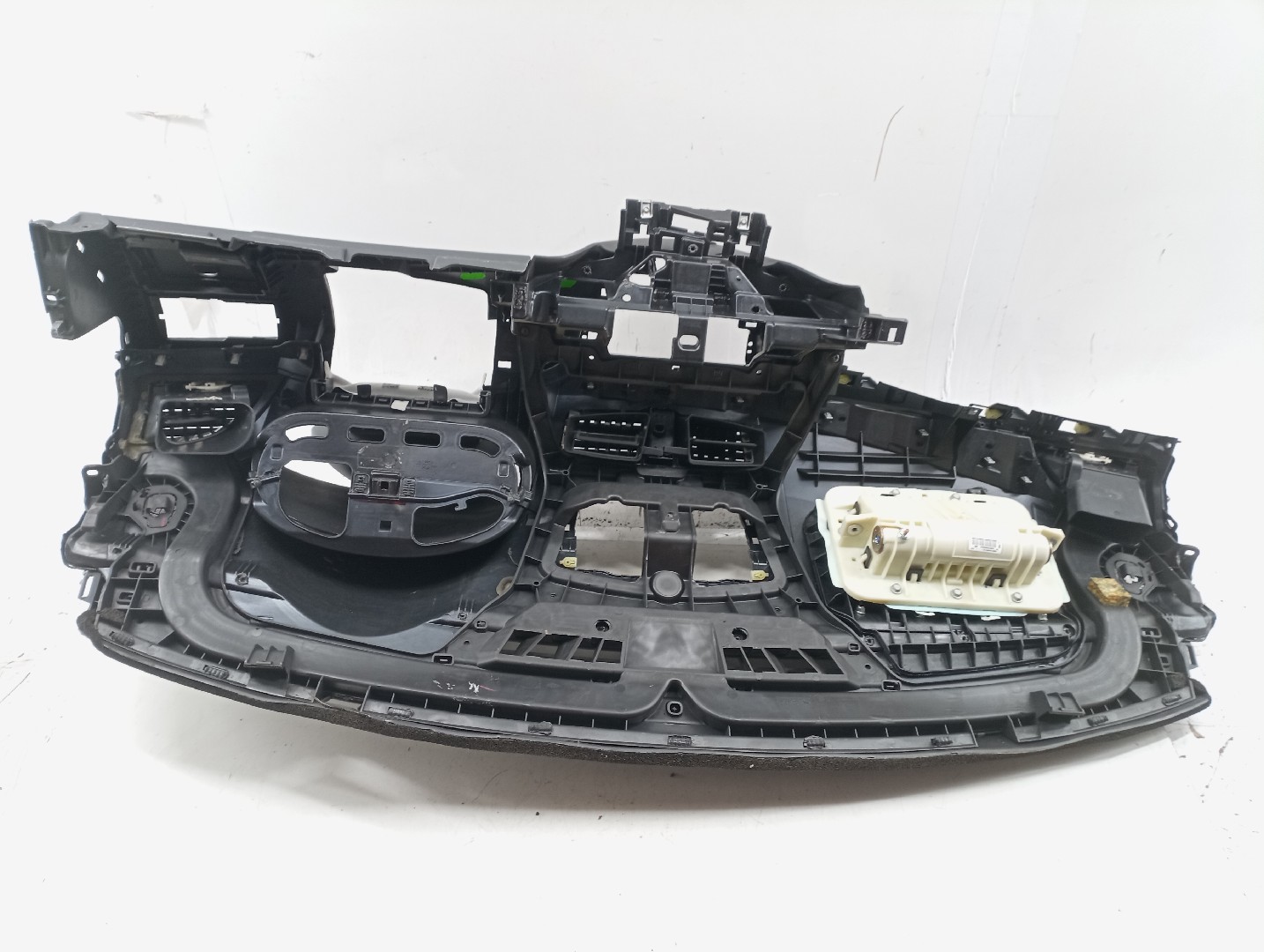 Tablier com airbag de passageiro RENAULT MEGANE III Coupé (DZ0/1_) | 08 - 
