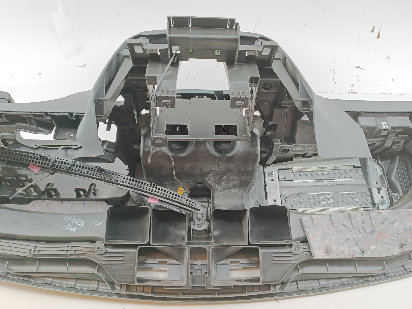 Dashboard MERCEDES-BENZ A-CLASS (W176) | 12 - 18 Imagem-2