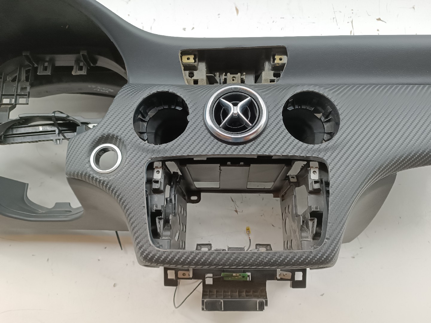 Dashboard MERCEDES-BENZ A-CLASS (W176) | 12 - 18 Imagem-6