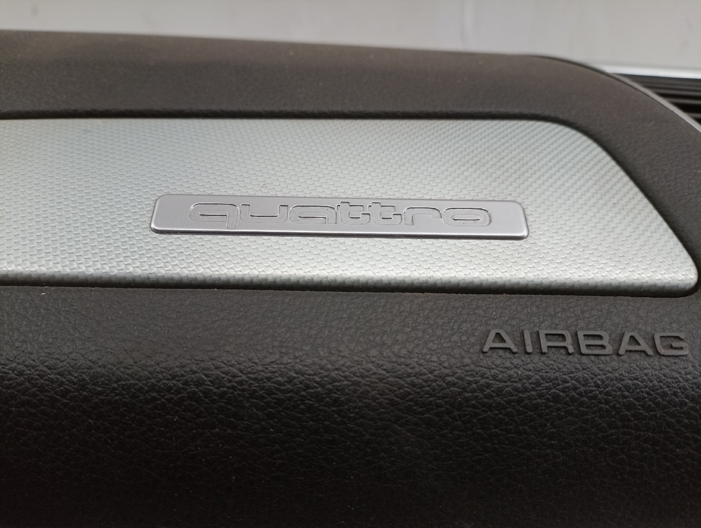 Tablier com airbag de passageiro AUDI Q5 (8RB) | 08 - 17 Imagem-9