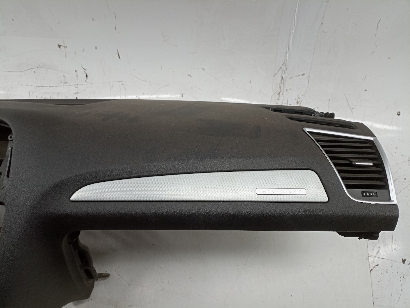 Tablier com airbag de passageiro AUDI Q5 (8RB) | 08 - 17 Imagem-8