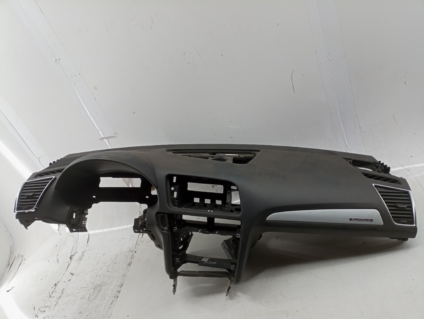 Tablier com airbag de passageiro AUDI Q5 (8RB) | 08 - 17 Imagem-13