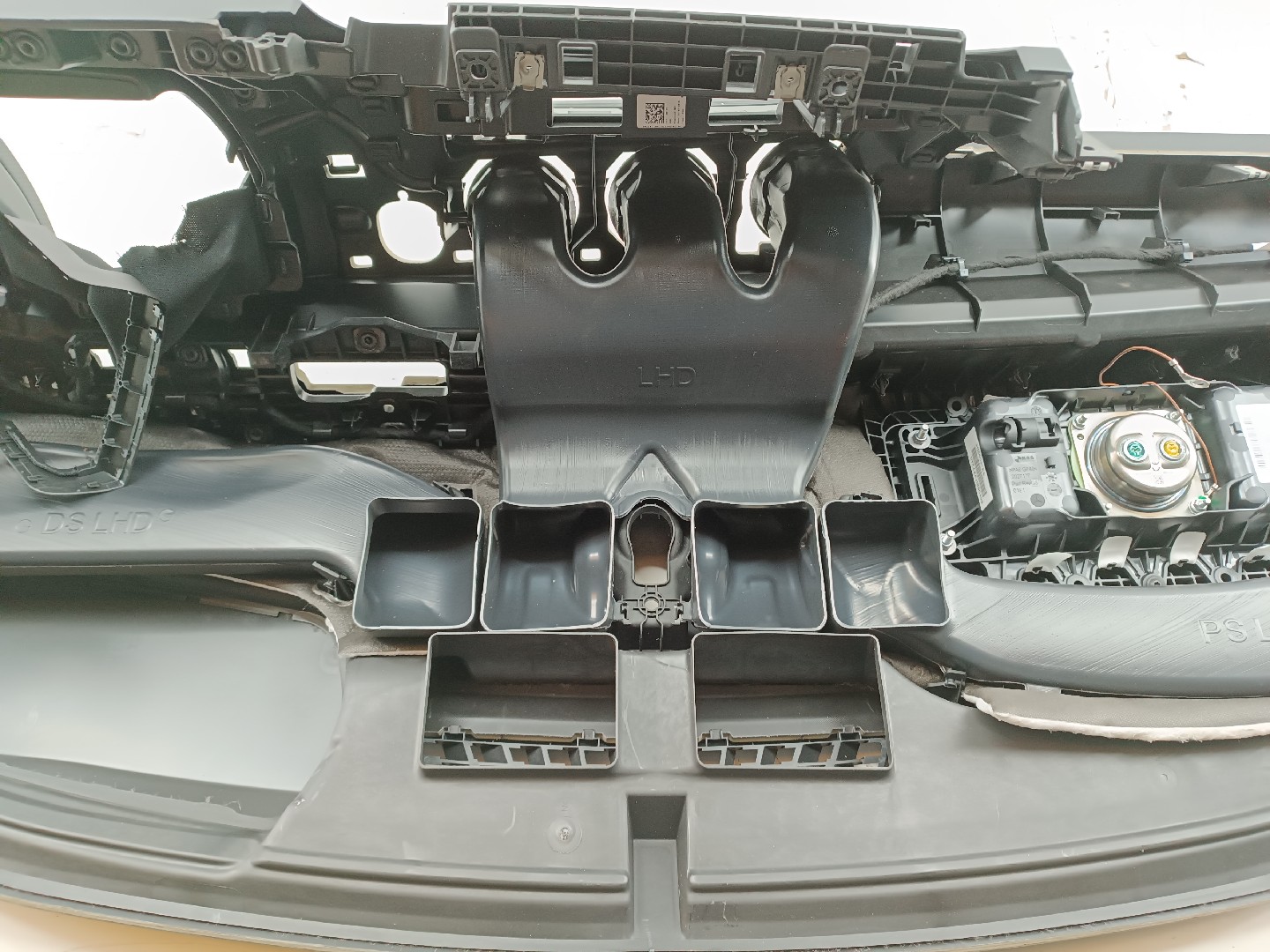 Tablier com airbag de passageiro MERCEDES-BENZ A-CLASS (W177) | 18 -  Imagem-4