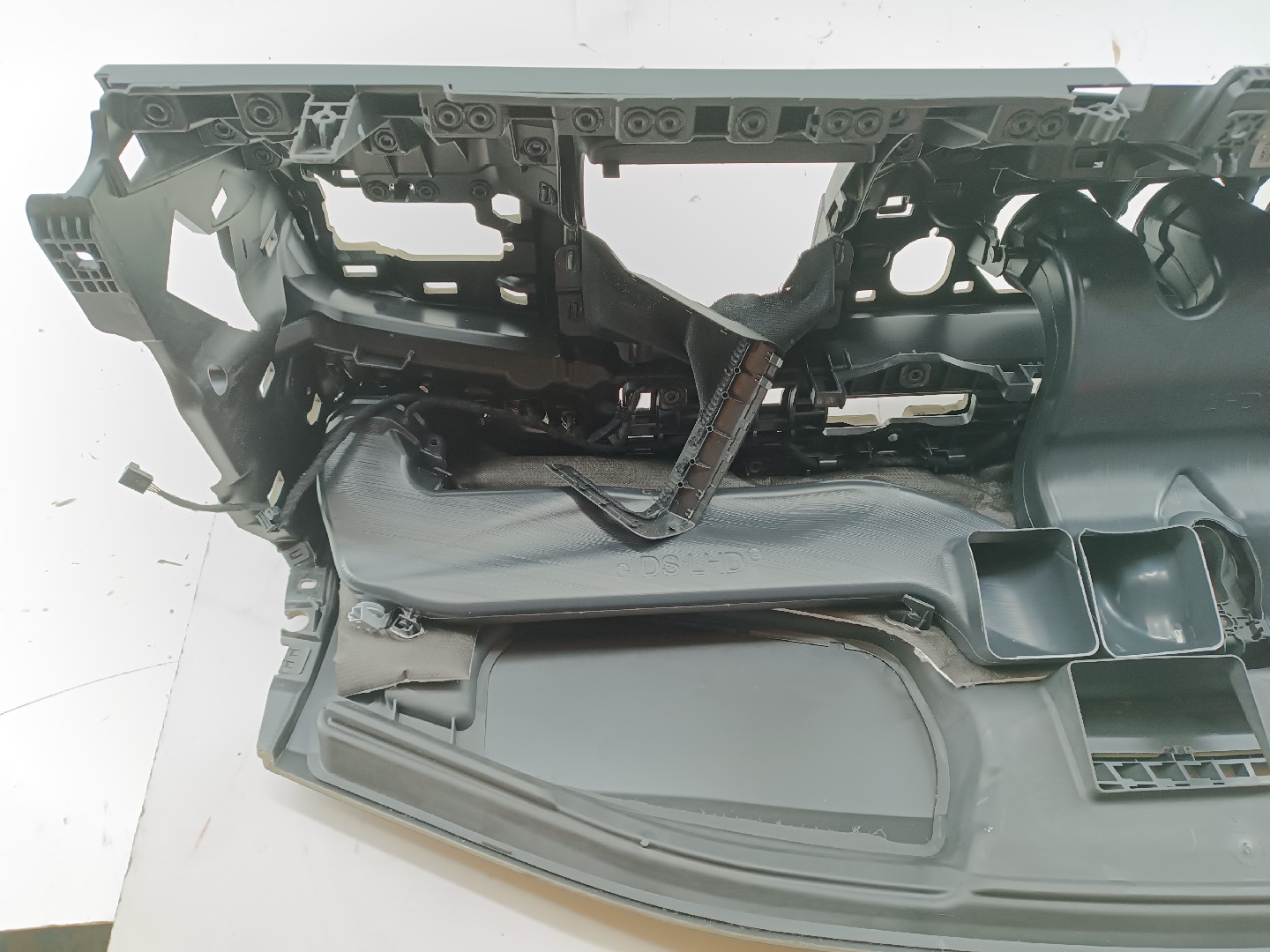 Tablier com airbag de passageiro MERCEDES-BENZ A-CLASS (W177) | 18 -  Imagem-5
