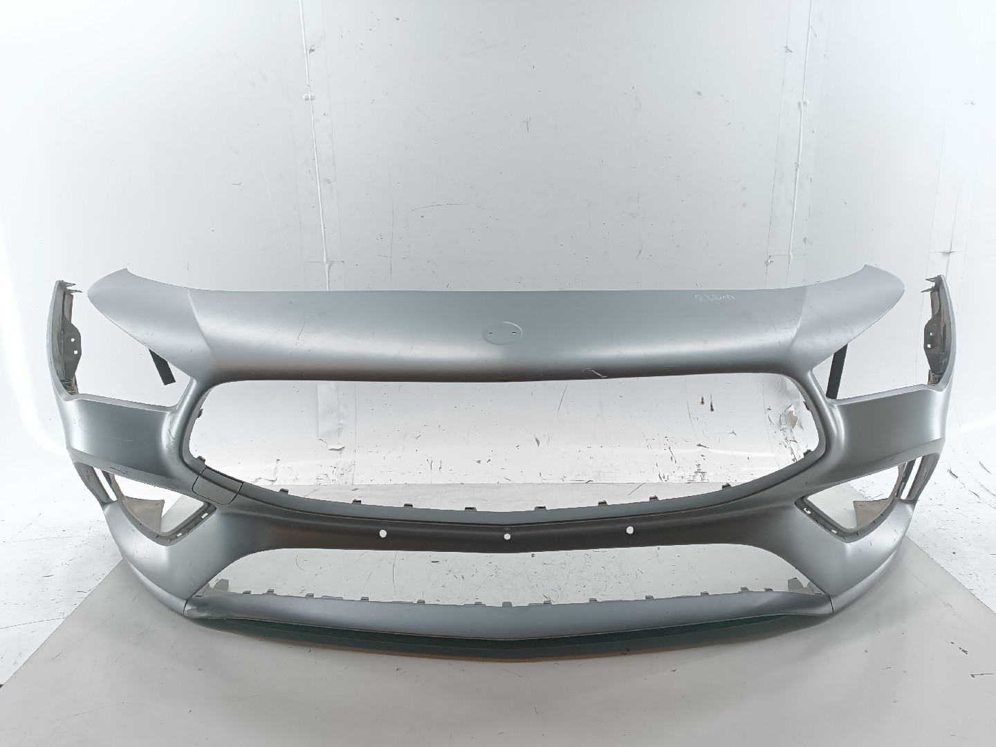 Para Choques Frente MERCEDES-BENZ CLA (C118) | 19 -  Imagem-17