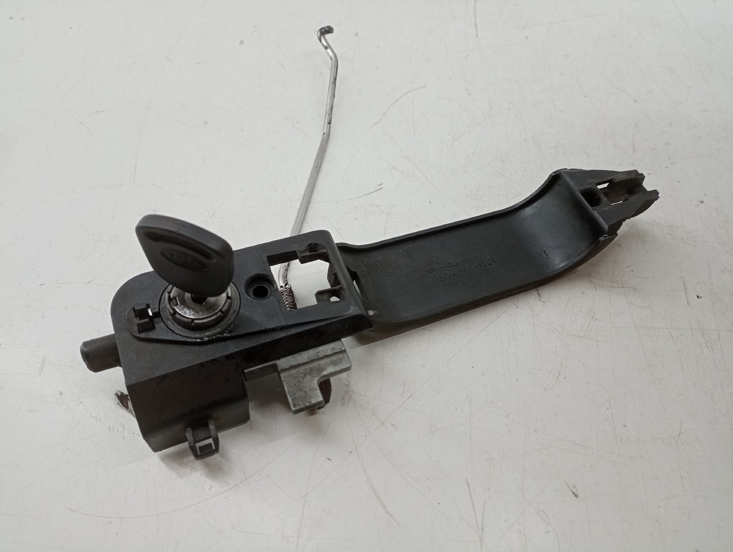 Fecho da Porta Frente Esquerdo FORD FOCUS (DAW, DBW) | 98 - 09